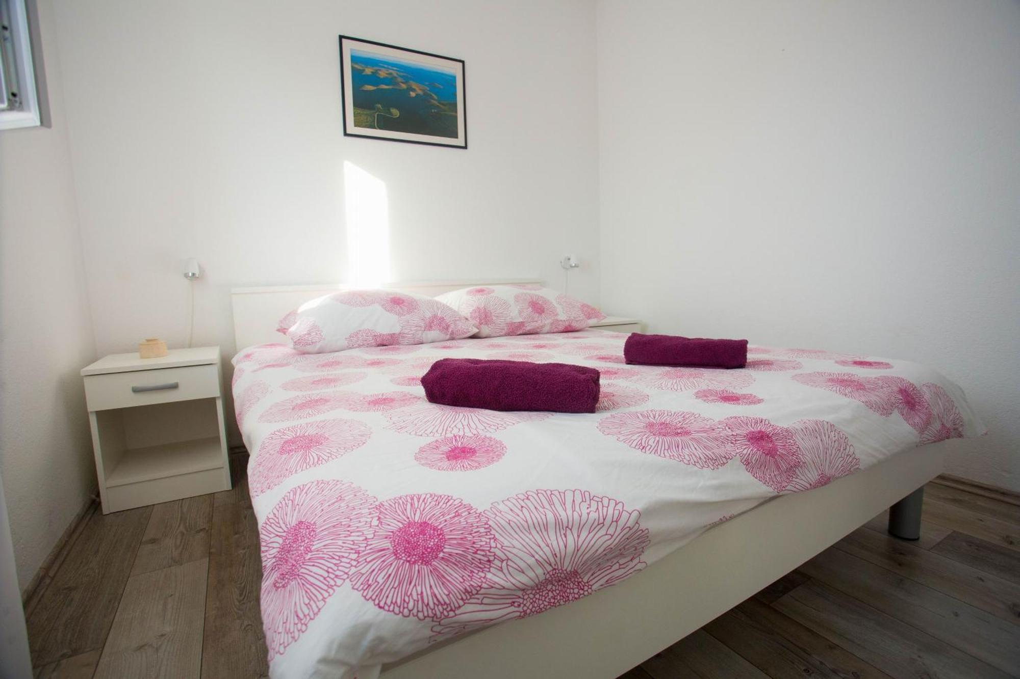 Apartments With A Parking Space Sutivan, Brac - 752 Habitación foto